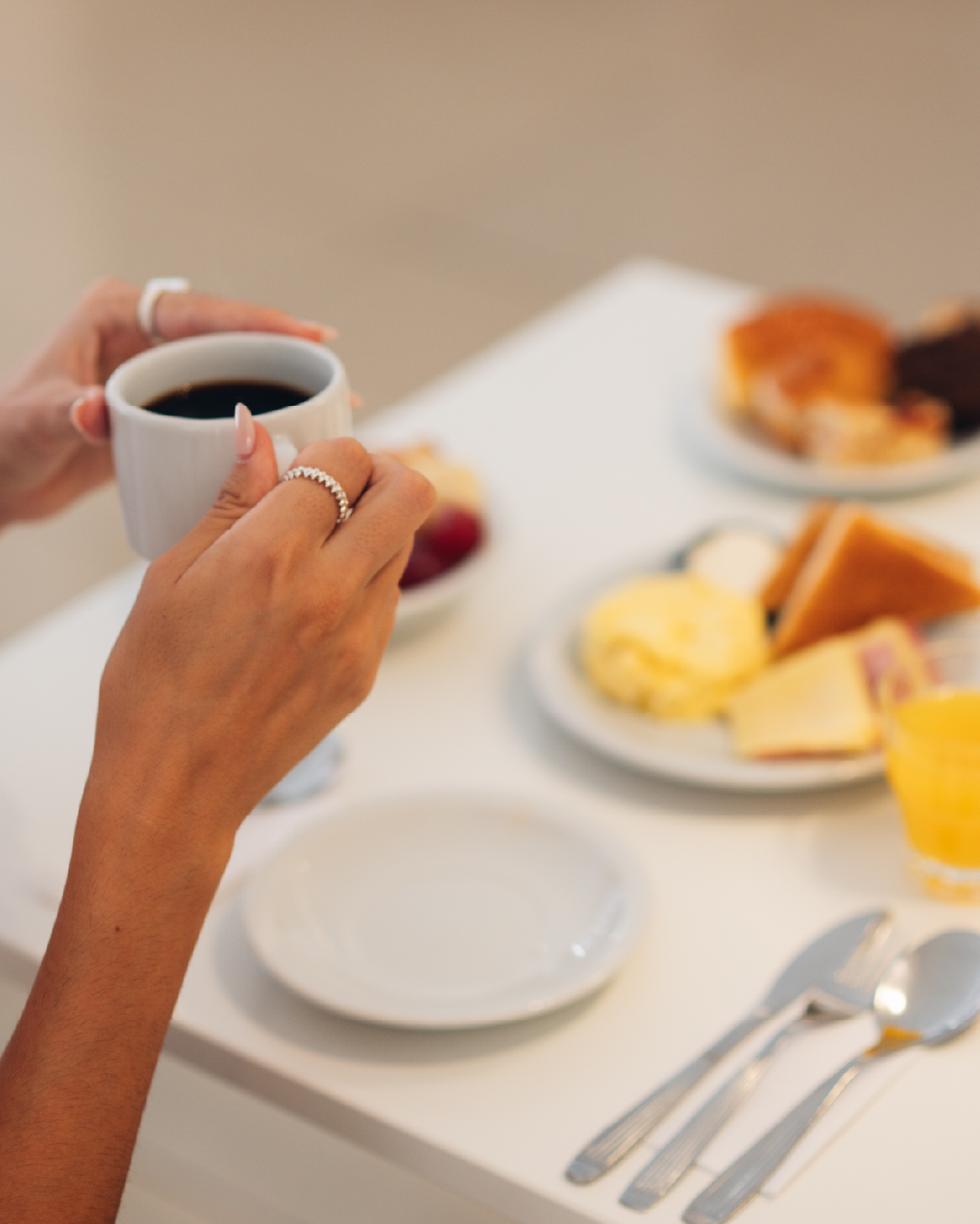 Antes de recorrer las calles de Buenos Aires, hay un momento para disfrutar.

Un desayuno pensado para empezar el día de la mejor manera.

Descubrí M Concept Hotel.